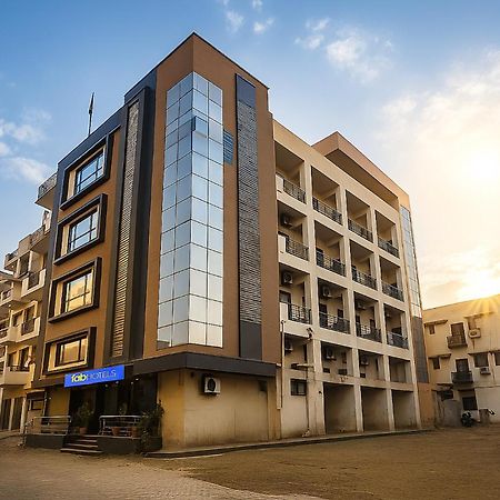Fabhotel The Diamond Ghaziabad Esterno foto